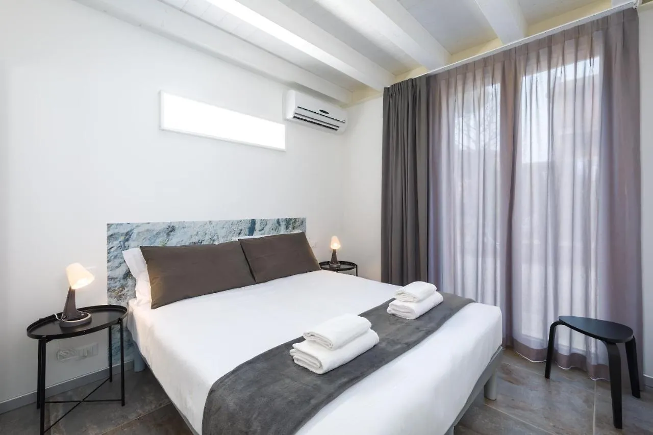 Loft 292 Apartment Mestre Italy